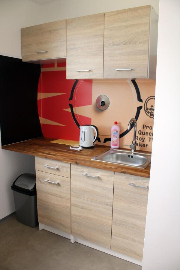 Dluhonska Apartments Пршеров Экстерьер фото